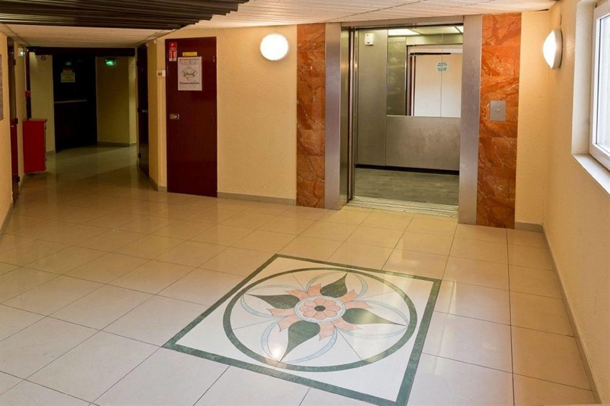 Ibis Styles Paris Hippodrome De Vincennes 호텔 주앵빌르퐁 외부 사진