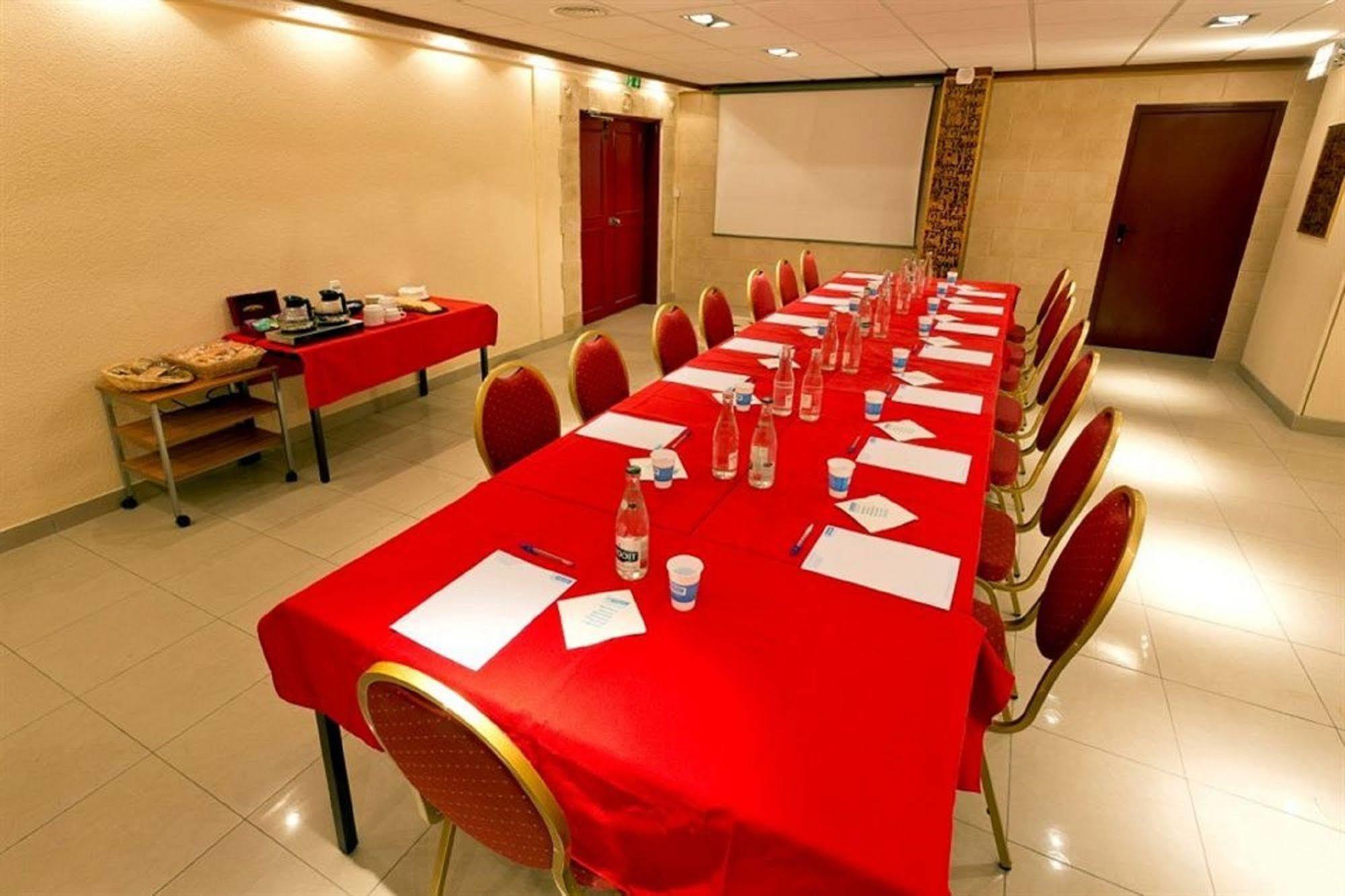Ibis Styles Paris Hippodrome De Vincennes 호텔 주앵빌르퐁 외부 사진